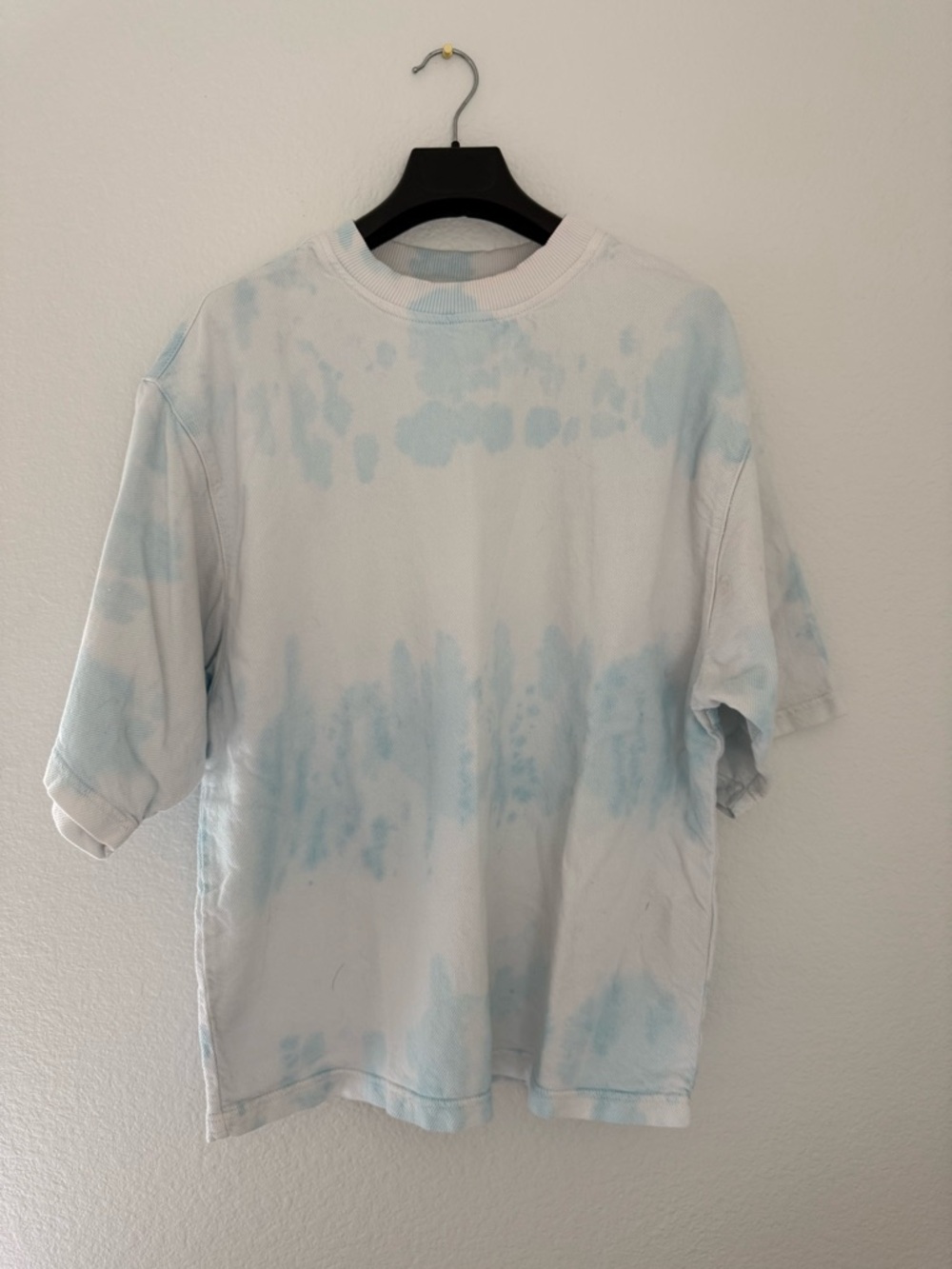 Zara Light Blue and White Tie-Dye Crewneck